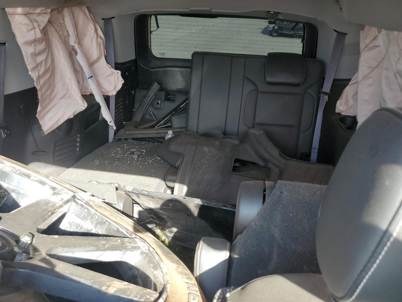 2017 GMC Yukon - Image 10
