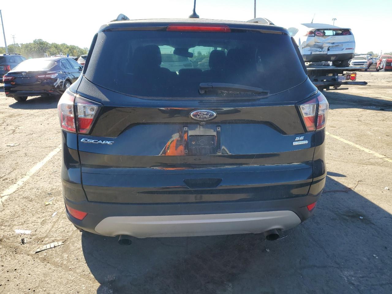 1FMCU0GD3JUB70689 2018 Ford Escape Se