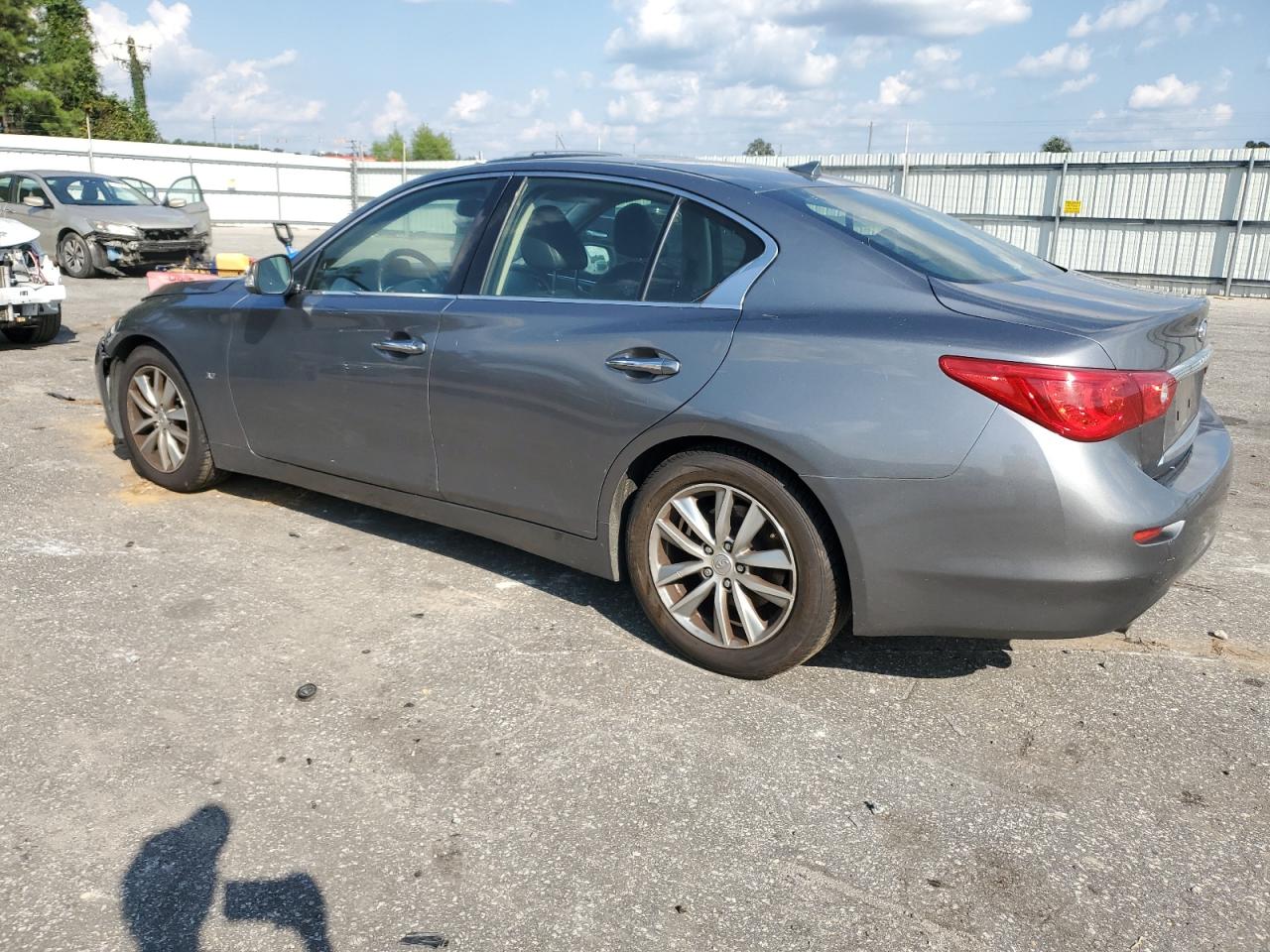 VIN JN1BV7APXEM682287 2014 INFINITI Q50 no.2