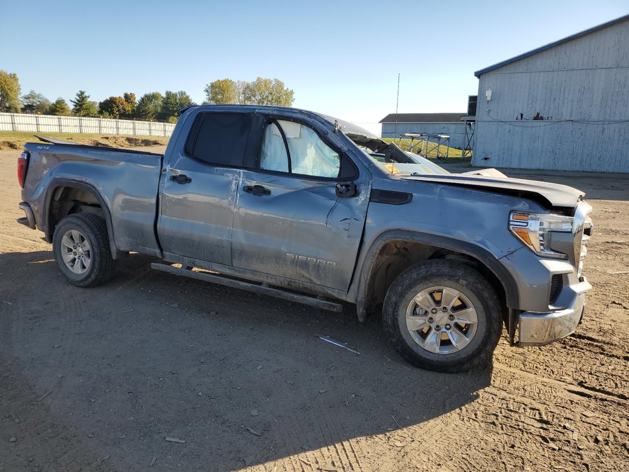 2019 GMC Sierra - Image 4