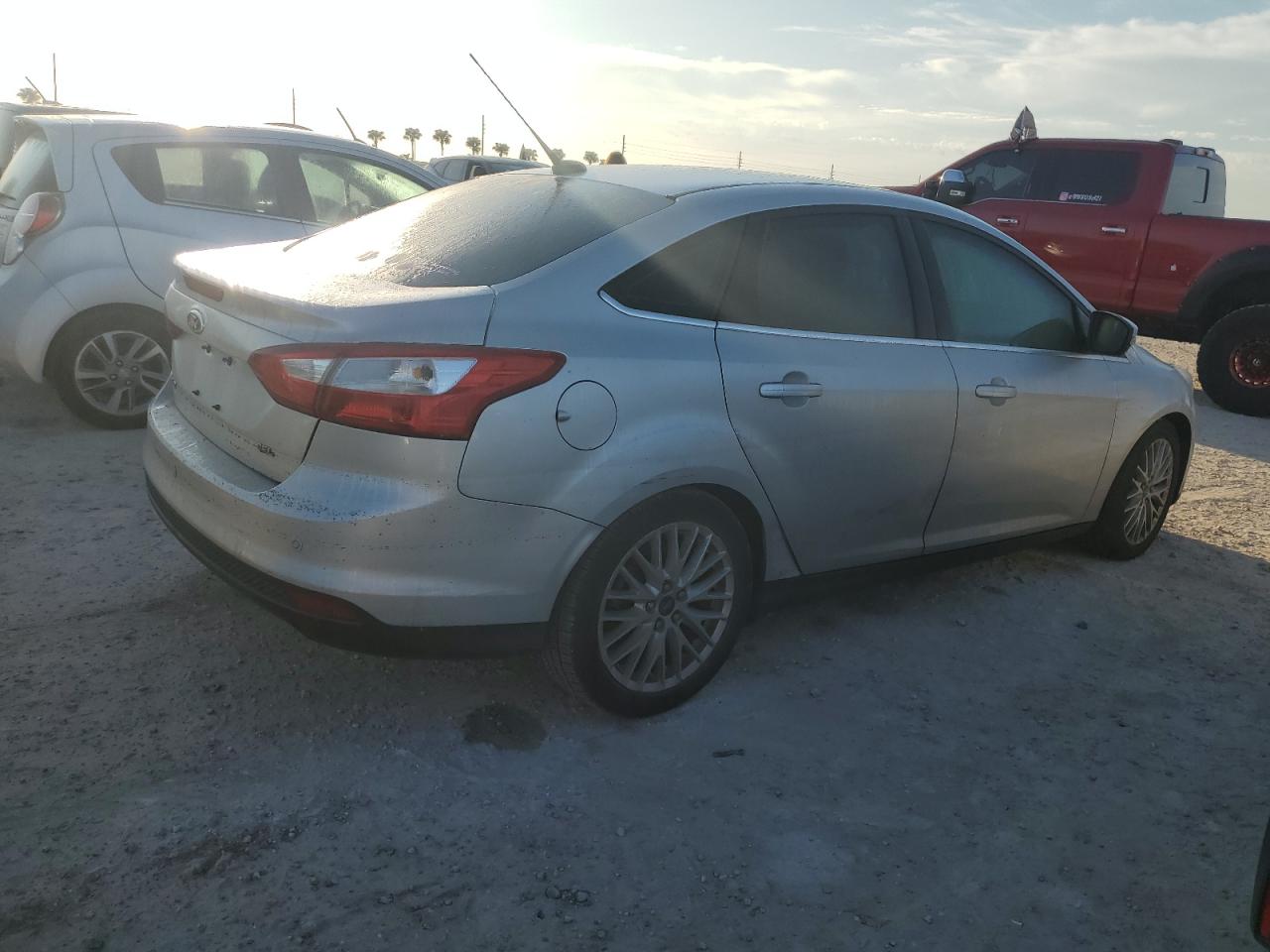 2012 Ford Focus Sel VIN: 1FAHP3H29CL189522 Lot: 76082914