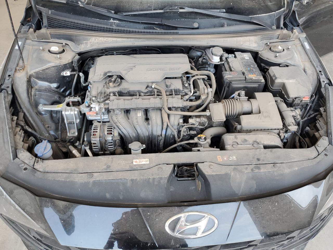 KMHLM4AGXNU322242 2022 Hyundai Elantra Sel