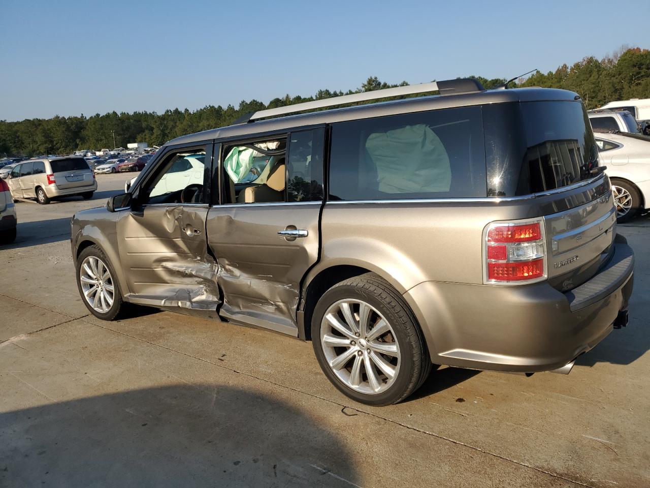 VIN 2FMHK6DT8DBD16668 2013 FORD FLEX no.2