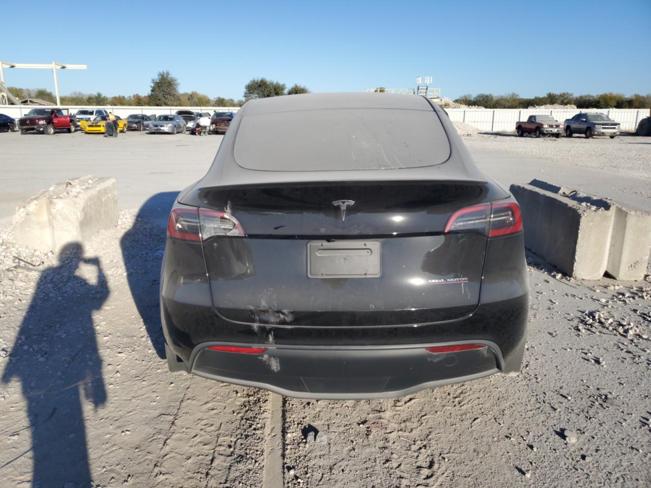 7SAYGDEF8PF960278 2023 Tesla Model Y