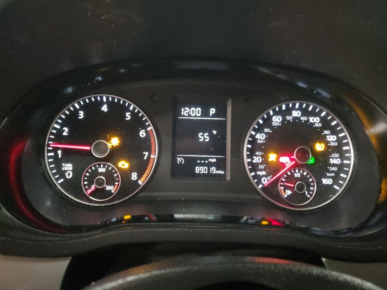2015 Volkswagen Passat - Image 9