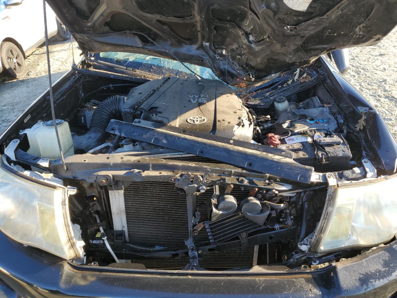 2006 Toyota Tacoma - Image 11