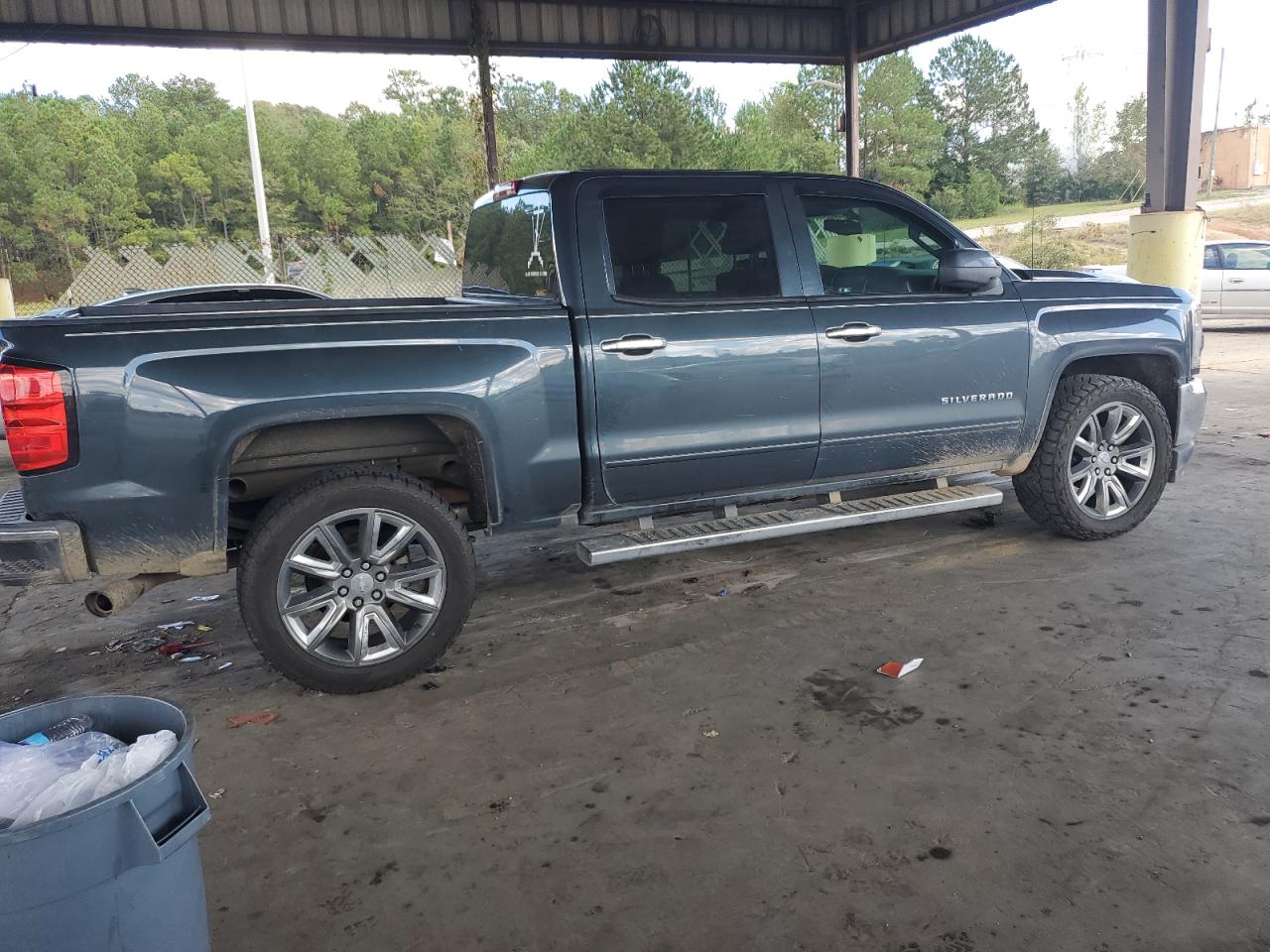 2018 Chevrolet Silverado - Image 3