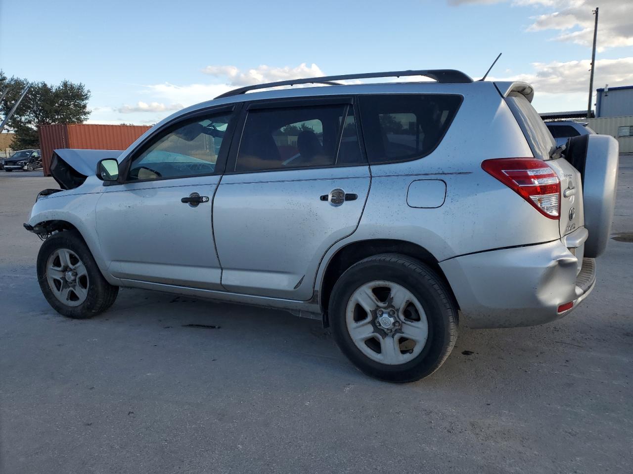 2012 Toyota RAV 4 - Image 2