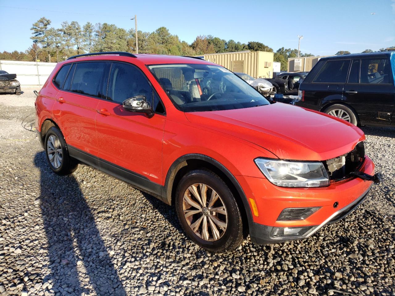 2018 Volkswagen Tiguan - Image 4