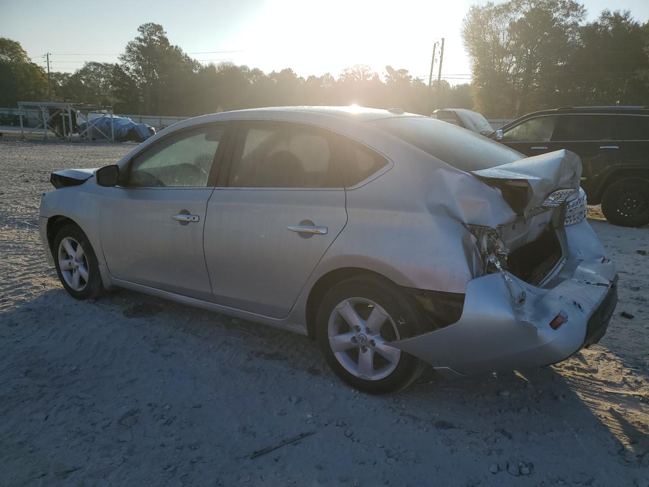 2014 Nissan Sentra - Image 2