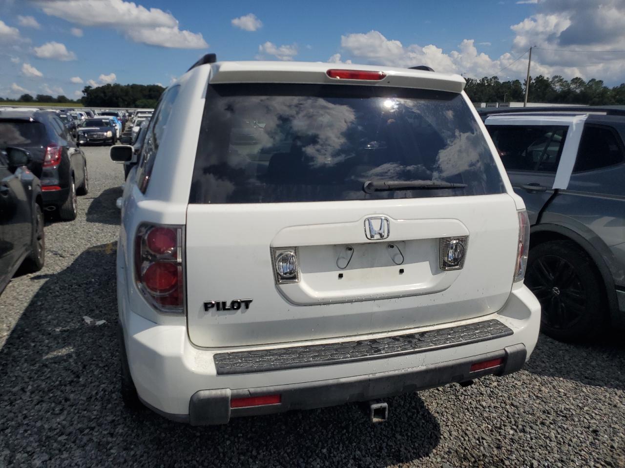 5FNYF28218B006275 2008 Honda Pilot Vp