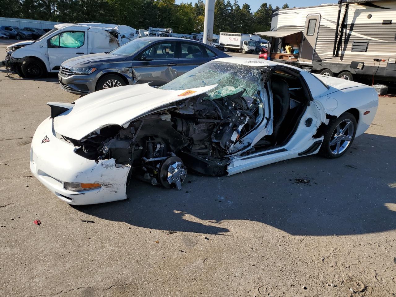 2000 Chevrolet Corvette - Image 1