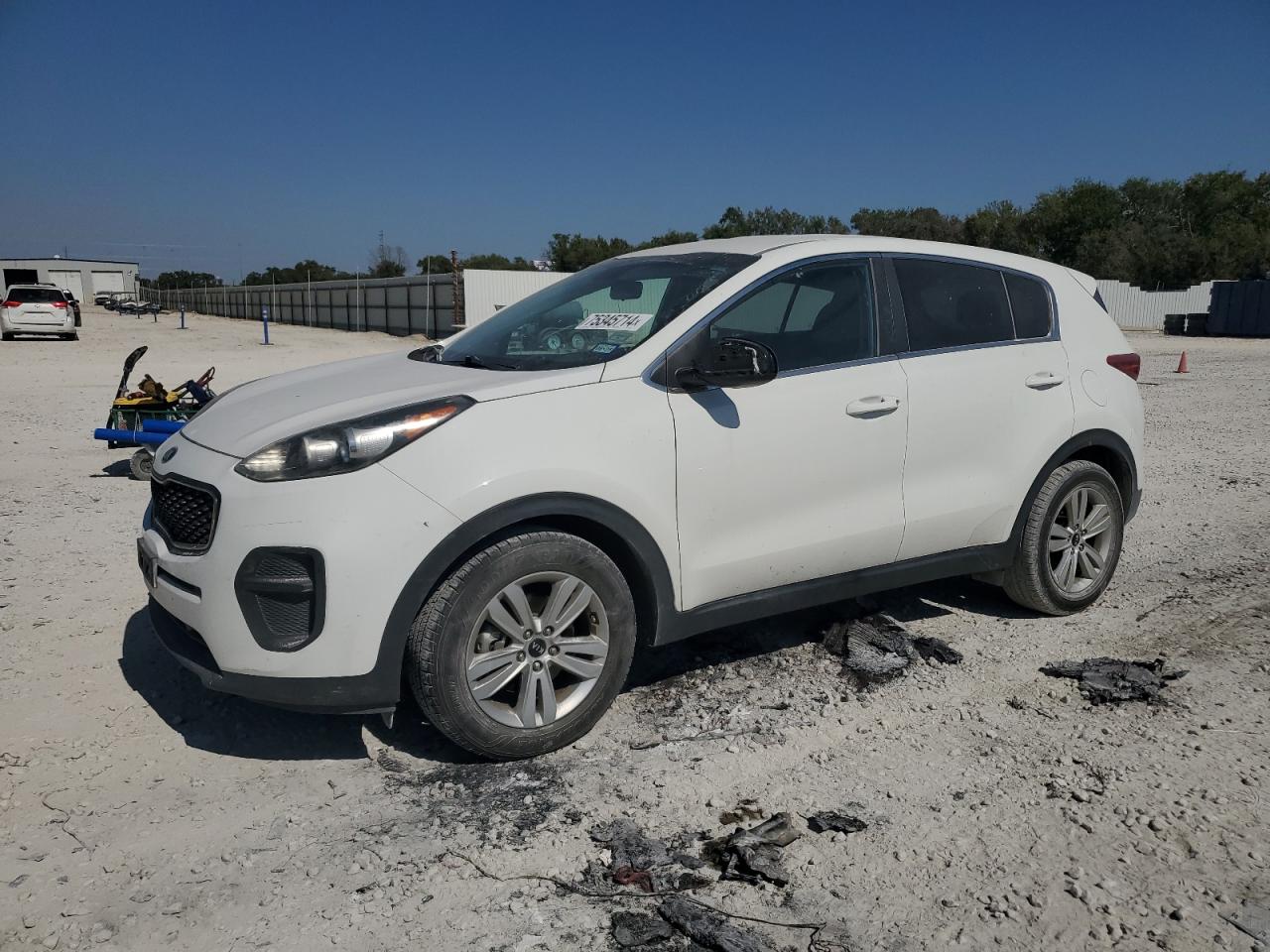 VIN KNDPM3AC7H7111306 2017 KIA SPORTAGE no.1