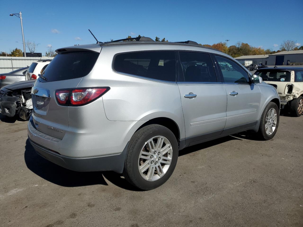 2015 Chevrolet Traverse Lt VIN: 1GNKVGKD3FJ277772 Lot: 75632794