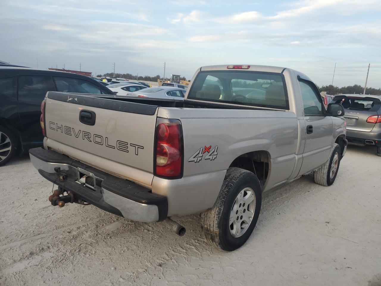 2006 Chevrolet Silverado - Image 3