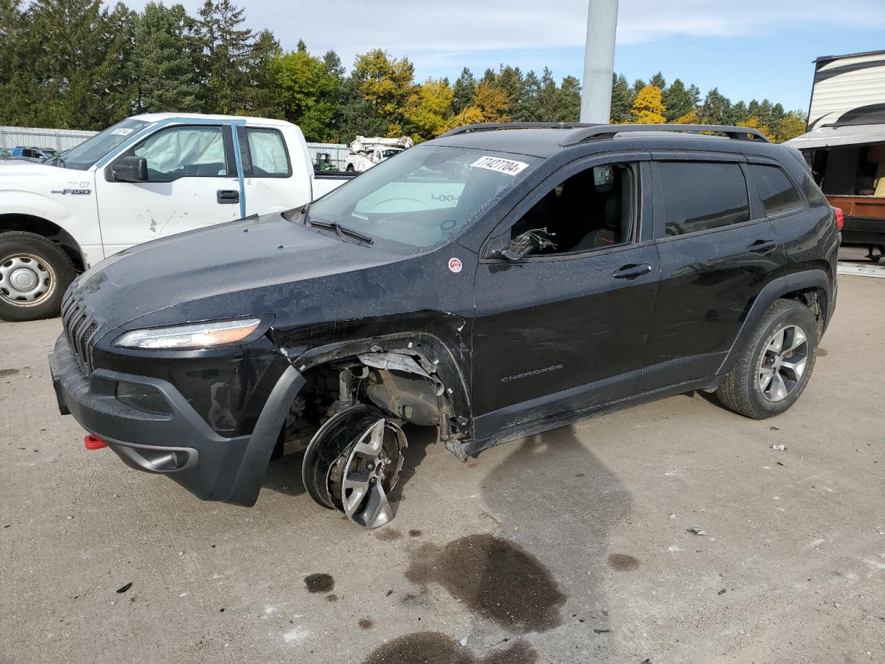 VIN 1C4PJMBX3JD513041 2018 JEEP CHEROKEE no.1