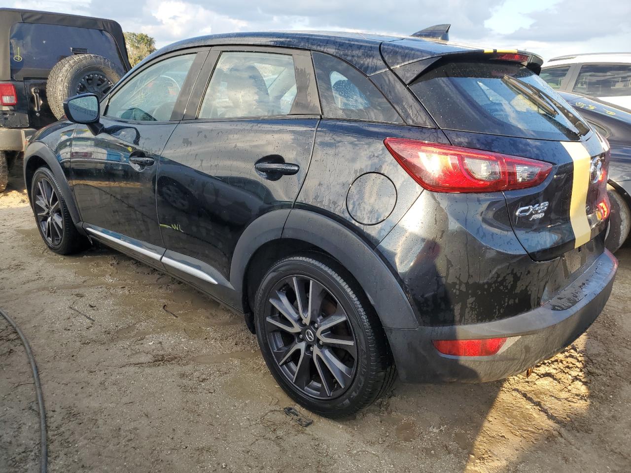 JM1DKFD78J1301746 2018 MAZDA CX-3 - Image 2