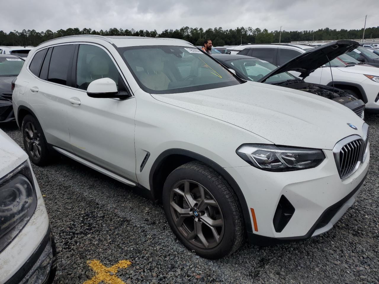 2022 BMW X3 - Image 4