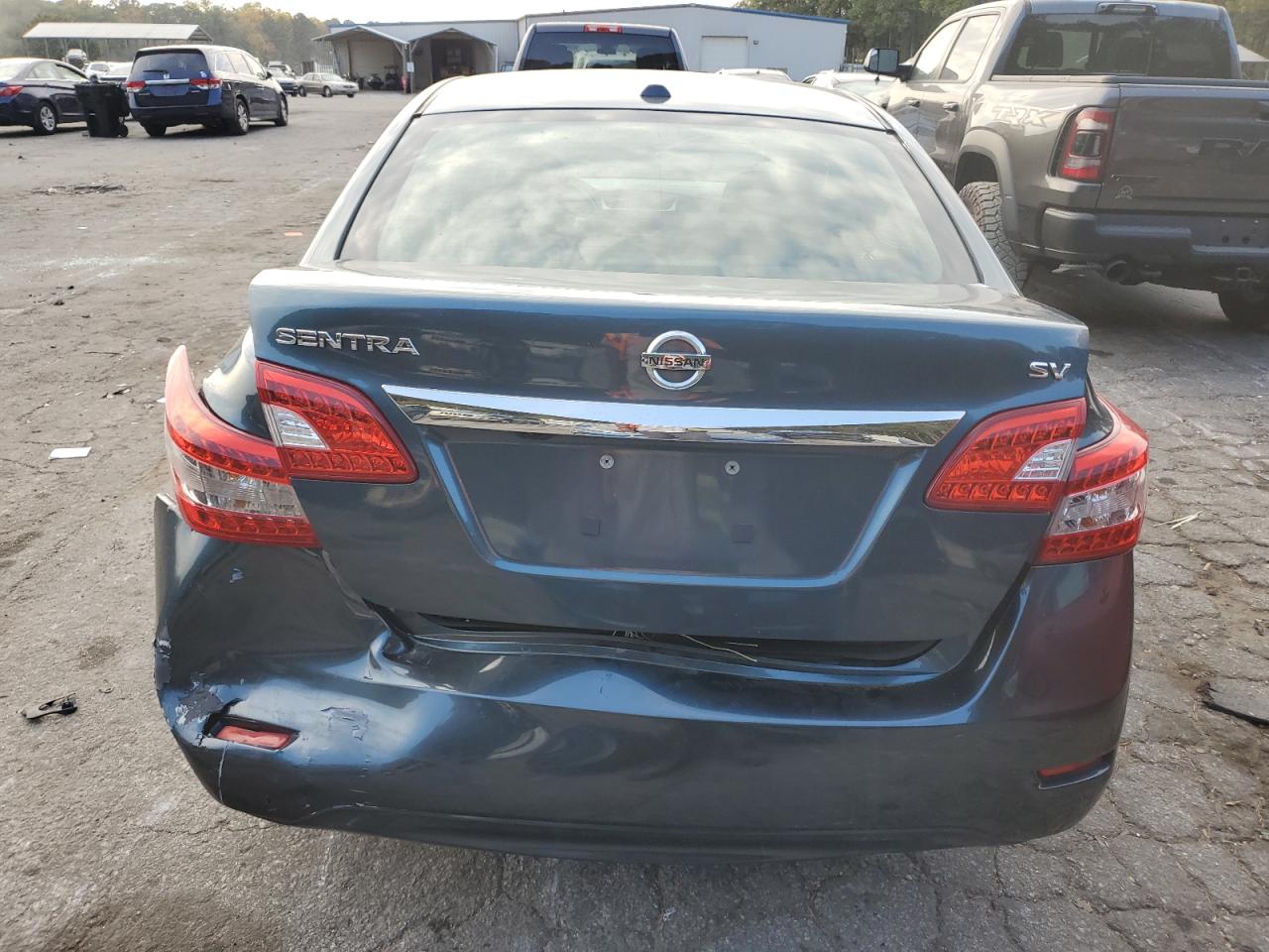 2015 Nissan Sentra - Image 6