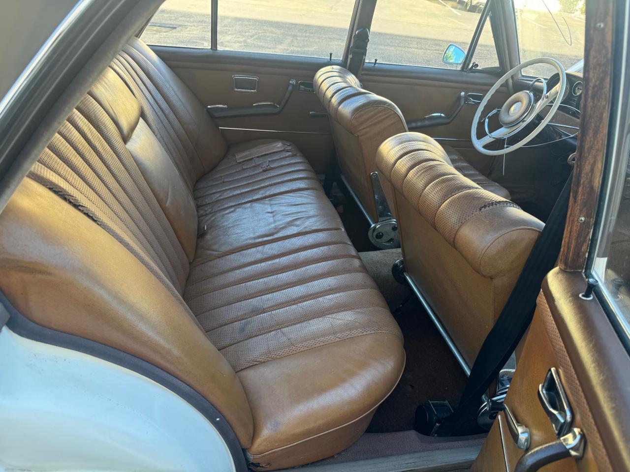 10801210038460 1967 Mercedes-Benz 250S