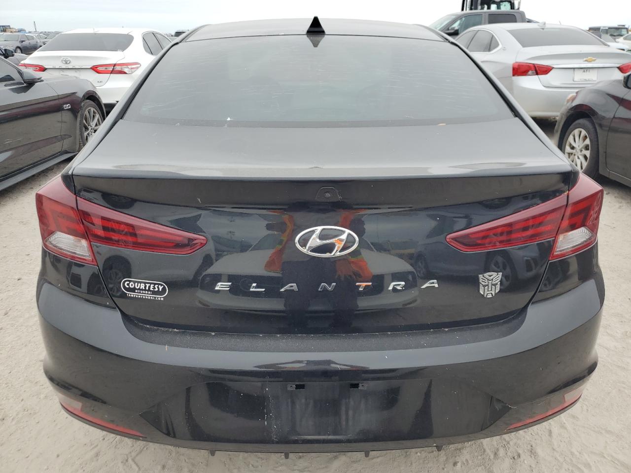 2019 Hyundai Elantra Sel VIN: KMHD84LF4KU841697 Lot: 75011344