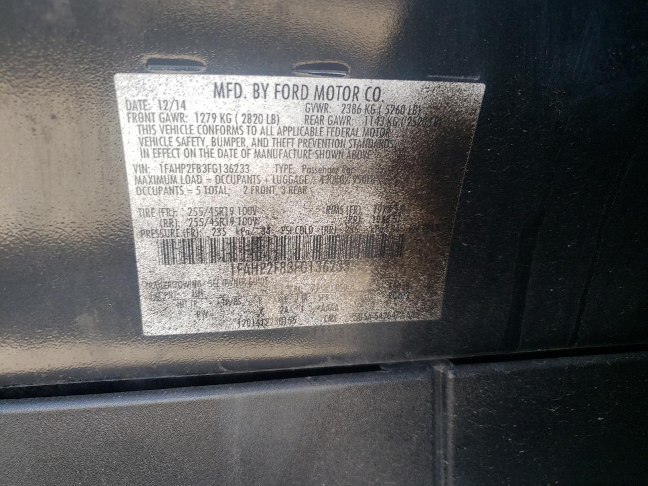 2015 Ford Taurus - Image 12