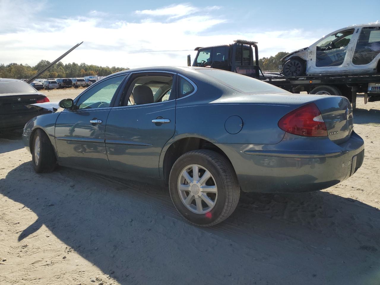 2006 Buick LaCrosse - Image 2