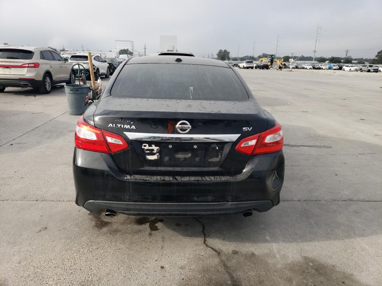 2016 Nissan Altima - Image 6