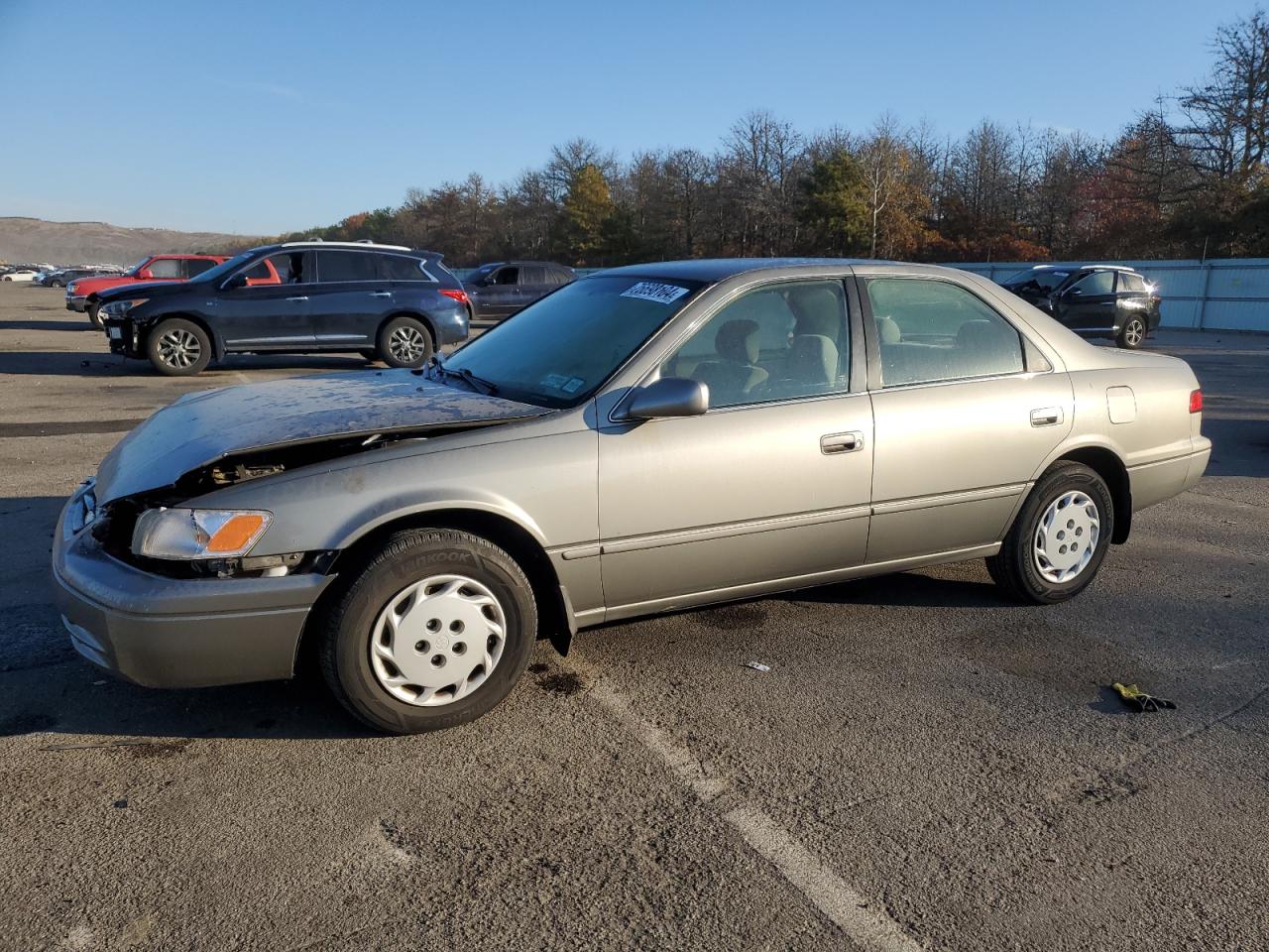 1997 Toyota Camry - Image 1