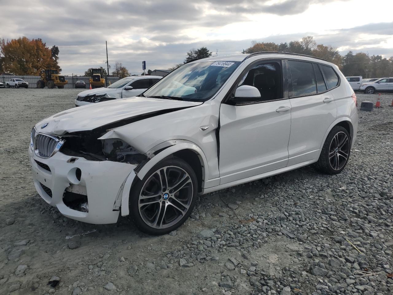 VIN 5UXWX9C56F0D47442 2015 BMW X3 no.1