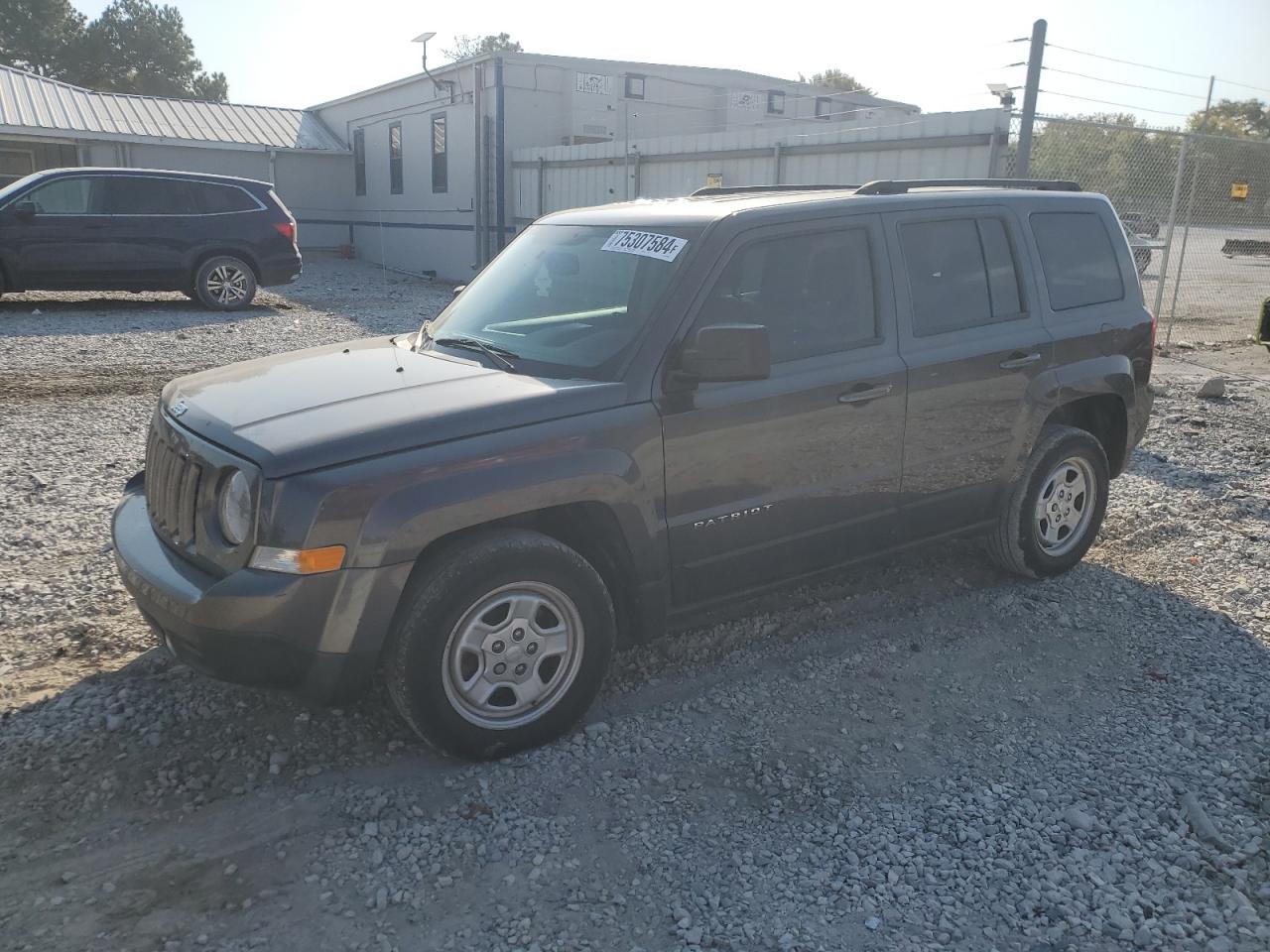 VIN 1C4NJPBB3GD678092 2016 JEEP PATRIOT no.1