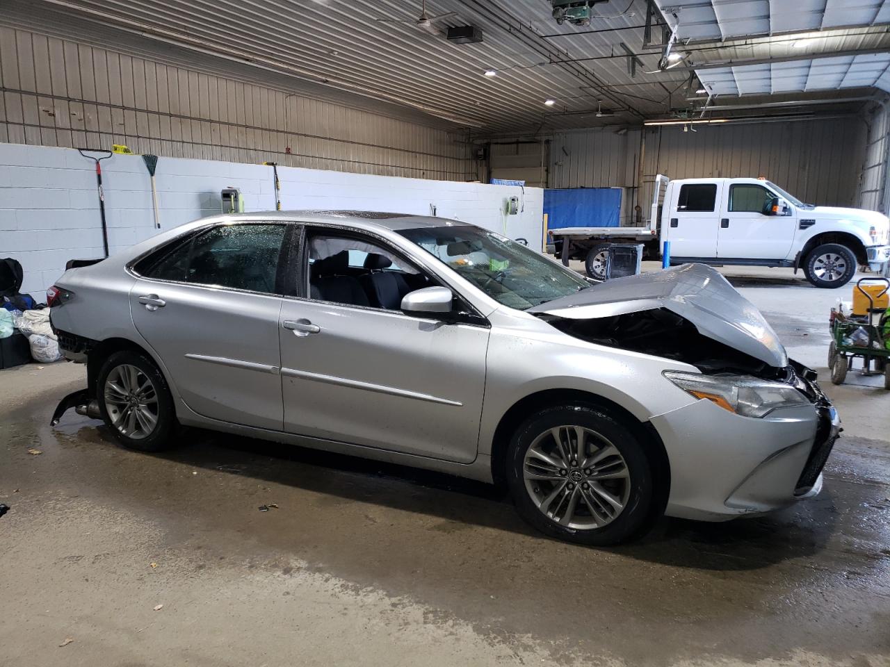 2015 Toyota Camry - Image 4
