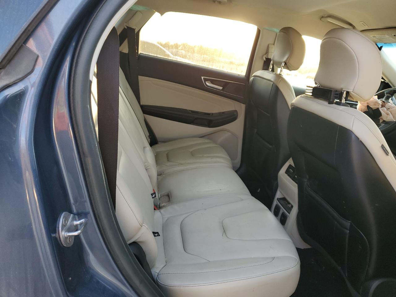 2019 Ford Edge - Image 12