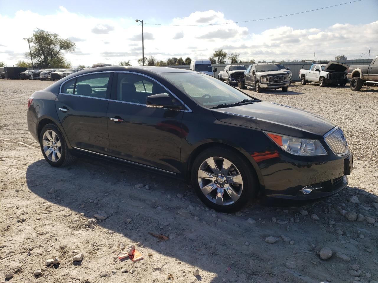 2010 Buick LaCrosse - Image 4