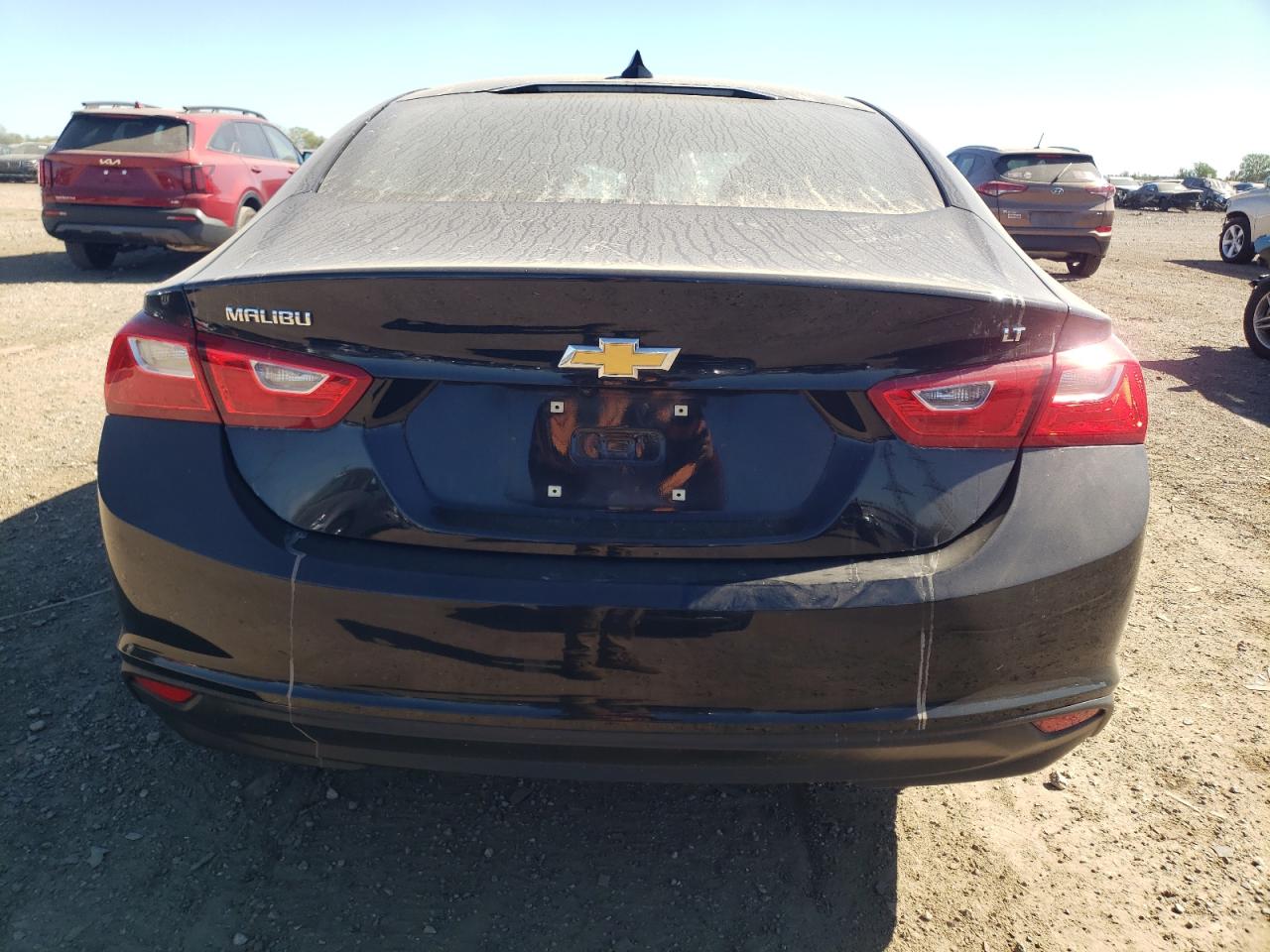 1G1ZD5STXJF282073 2018 Chevrolet Malibu Lt