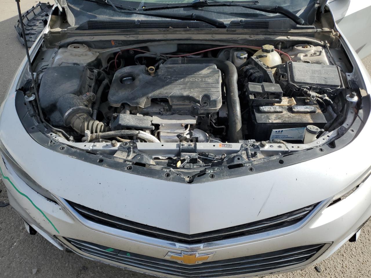 2017 Chevrolet Malibu - Image 11