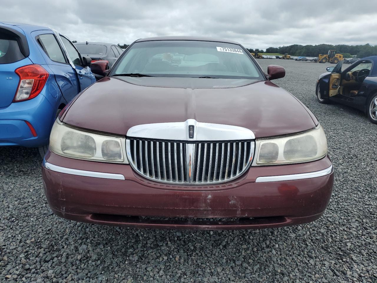 2001 Lincoln Town Car - Image 5