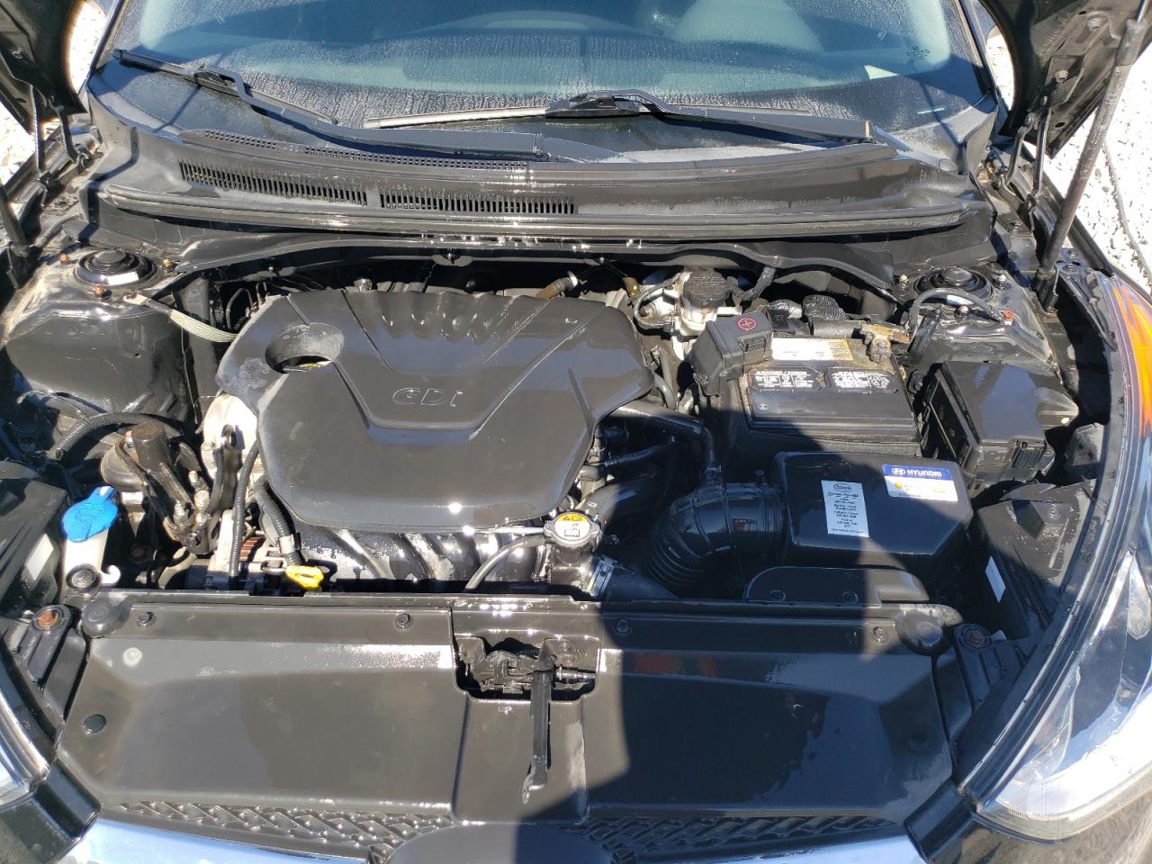 2017 Hyundai Veloster - Image 11