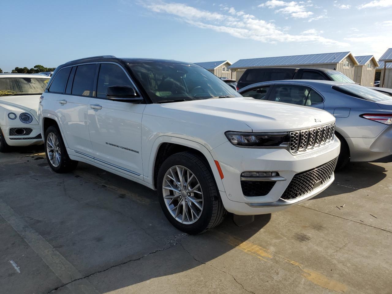 1C4RJHEG1N8622544 Jeep Grand Cherokee 2022. Фото: 3