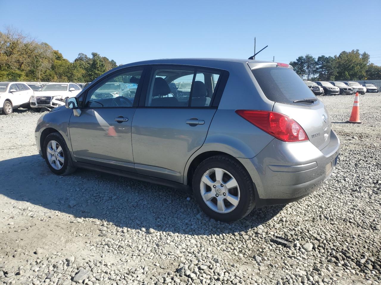 2008 Nissan Versa S VIN: 3N1BC13E28L399427 Lot: 75957924