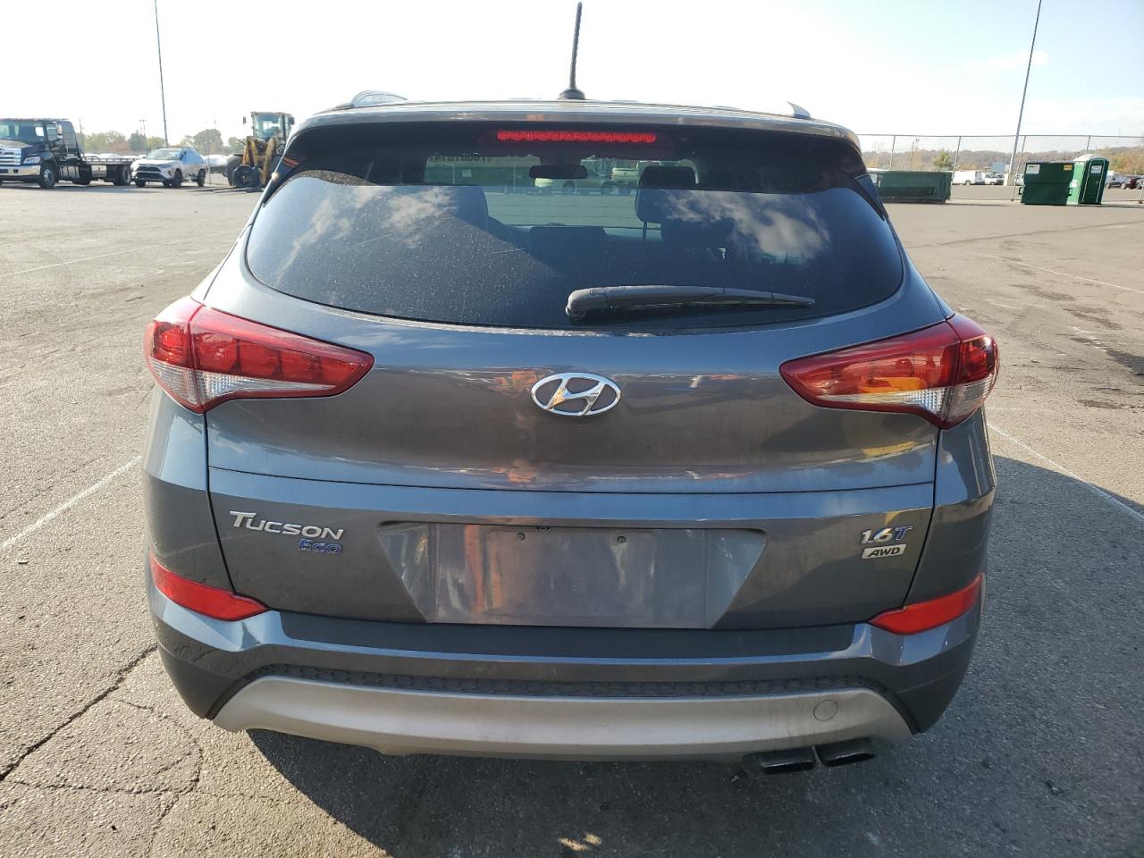 2017 Hyundai Tucson - Image 6