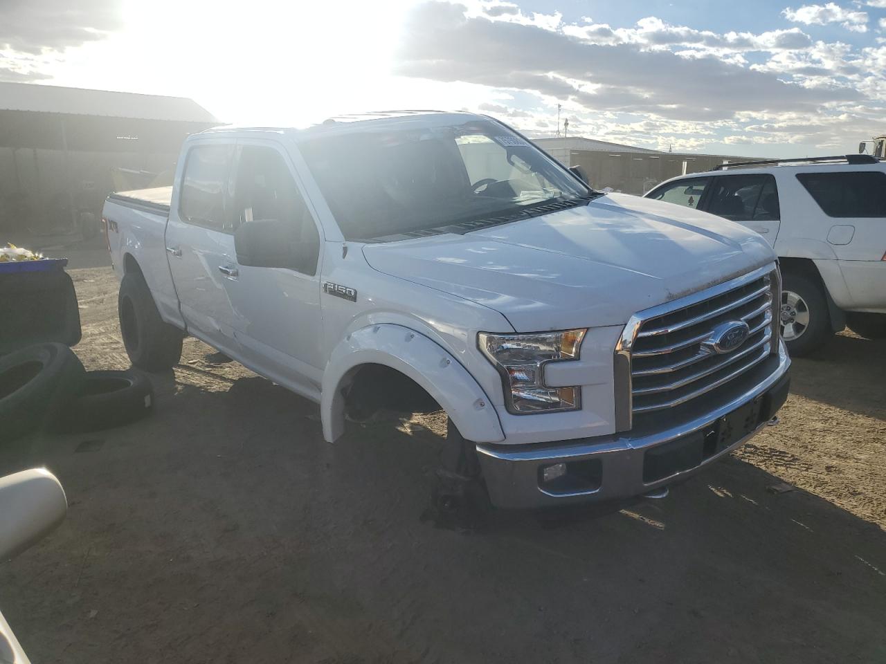 VIN 1FTFW1EF3HFB24770 2017 FORD F-150 no.4