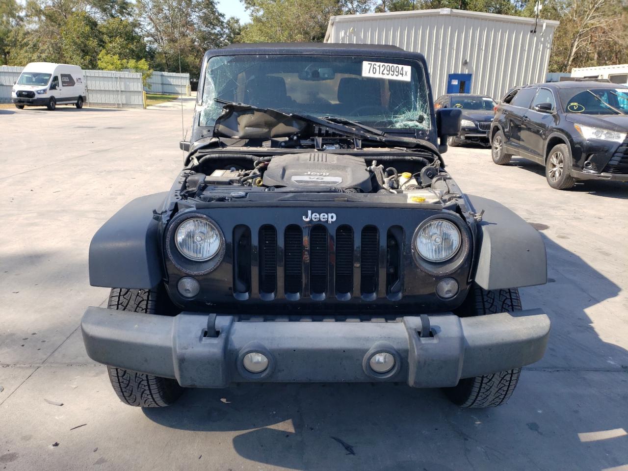 2017 Jeep Wrangler - Image 5