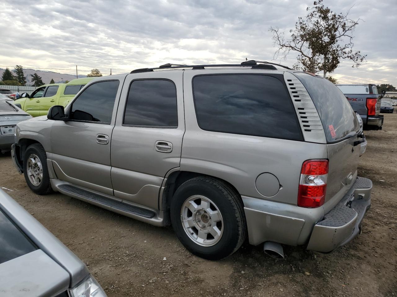 2003 GMC Yukon Denali VIN: 1GKEK63U83J234245 Lot: 76775524