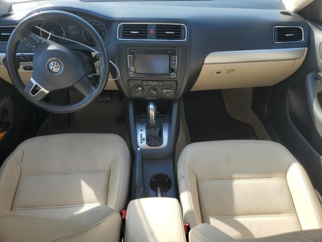  VOLKSWAGEN JETTA 2013 Белый