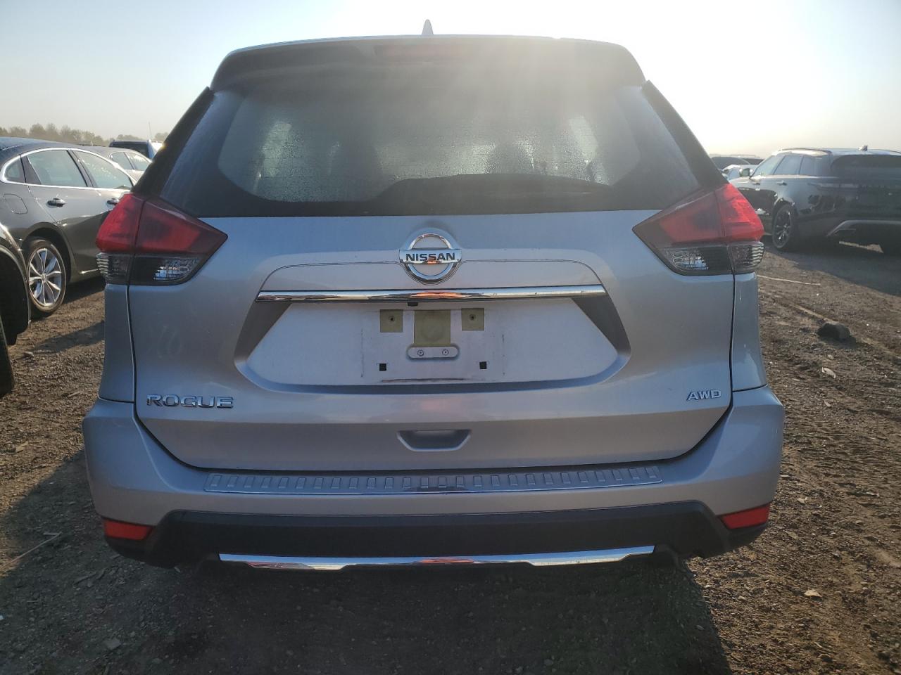 JN8AT2MV4HW260704 2017 Nissan Rogue S