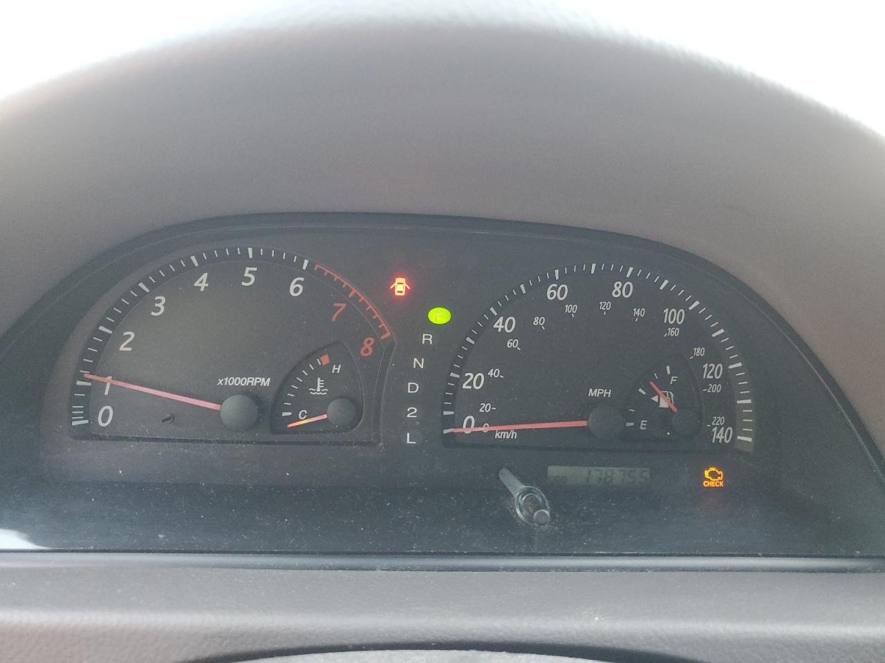 2003 Toyota Camry Le VIN: JTDBE32K430147047 Lot: 75385374