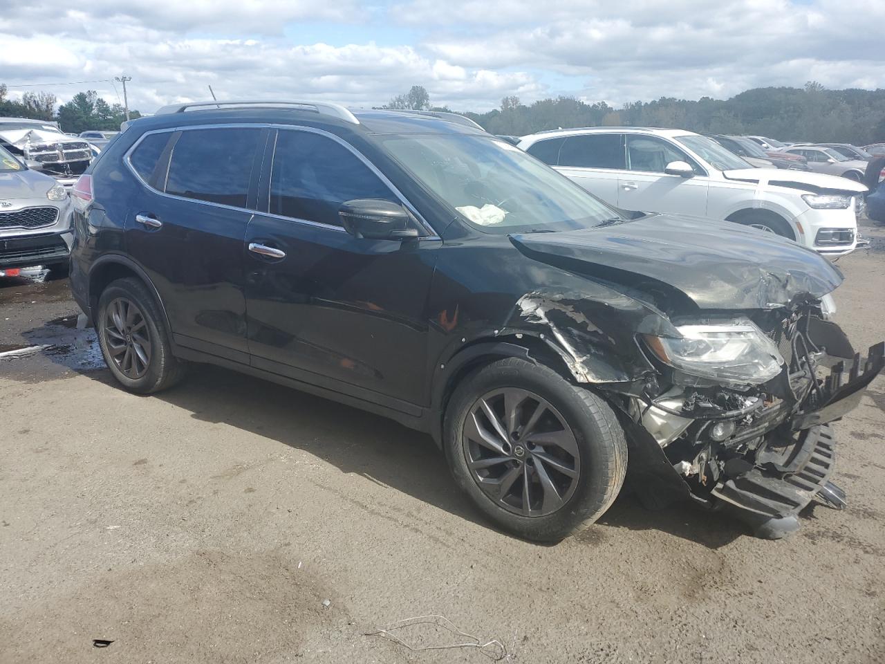 2016 Nissan Rogue - Image 4