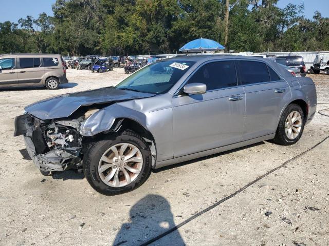 2015 Chrysler 300 Limited