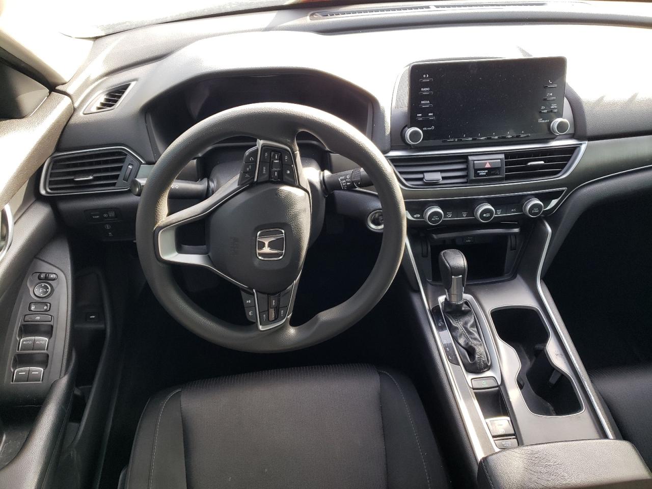 2018 Honda Accord - Image 9